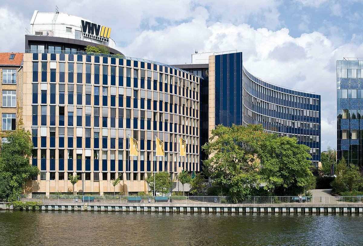 Berlin Mitte Spree Office