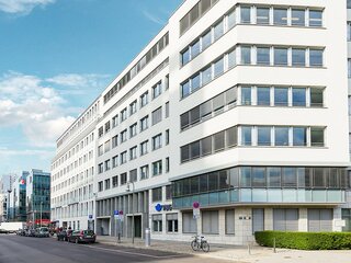 Berlin Prime Center Checkpoint Charlie