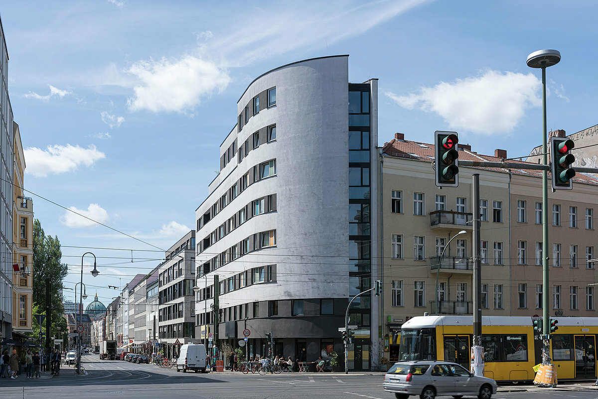 Berlin Prime Center Mitte Rosa-Luxemburg-Platz