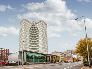 Cardiff City Center Hotel