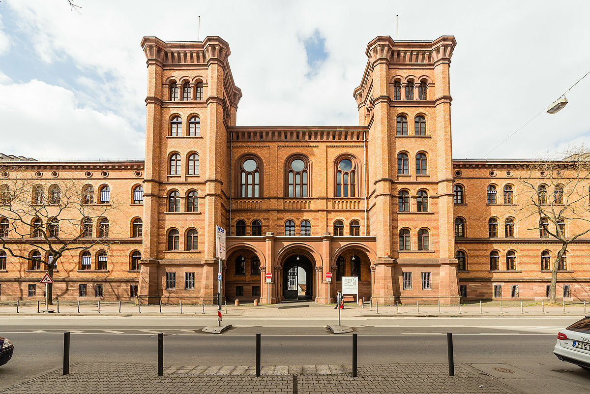 Frankfurt Main Central Train Station Office Campus